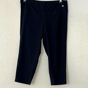 Xersion Performance Wear Cropped Pants, Black, Large